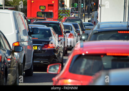 London, UK, 4 March 2016, heavy traffic congestion on Vauxhall Bridge. Stock Photo