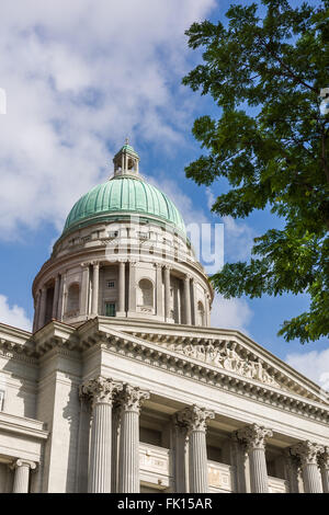 Singapore, 26 Feb 2016: View of former Supreme Court Building and City Hall historical buildings. Stock Photo