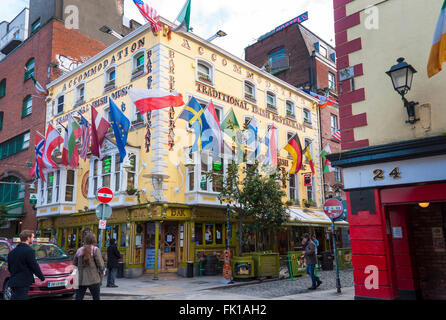 Oliver St. John Gogarty's bar and Hostel in Temple Bar, Dublin, Ireland Stock Photo