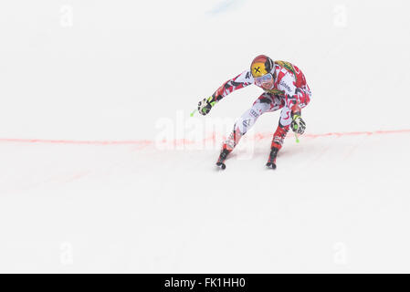 Kranjska Gora, Slovenia. 05th Mar, 2016. Marcel Hirscher of Austria crossing the finish line at the 55th Vitranc Cup Giant Slalom in Kranjska Gora, Slovenia. Marcel Hirscher of Austria wins 55th Vitranc Cup Giant Slalom race in Kranjska Gora, Slovenia with time 2:12.58, second was Alexis Pinturault of France with time 2:13.11 ( 0.53) and third was Henrik Kristoffersen of Norway with time 2:14.17 ( 1.59). Credit:  Rok Rakun/Pacific Press/Alamy Live News Stock Photo