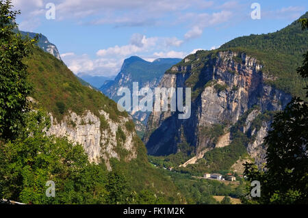 Suganertal im Trentino, Norditalien - Valsugana valley in Trentino Alps, northern Italy Stock Photo