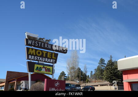 western hills motel flagstaff route 66 sign and blue sky Stock Photo