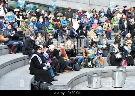 Stars join activists to 'Walk in her shoes' at mothers day march for solidarity with women and girls around the world at charity CARE internationals rally in London, UK. 06th Mar, 2016. Credit:  Alan West/Alamy Live News Stock Photo