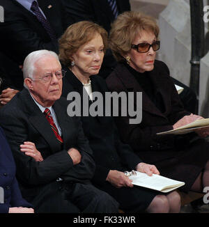 January 2, 2007 - Washington, District of Columbia, United States of America - Former United States President Jimmy Carter, former first lady Roslyn Carter and former first lady Nancy Reagan follow the proceedings of the State Funeral for former United States President Gerald R. Ford at the Washington National Cathedral, in Washington, D.C. on Tuesday, January 2, 2007..Credit: Ron Sachs / CNP.[NOTE: No New York Metro or other Newspapers within a 75 mile radius of New York City] (Credit Image: © Ron Sachs/CNP via ZUMA Wire) Stock Photo
