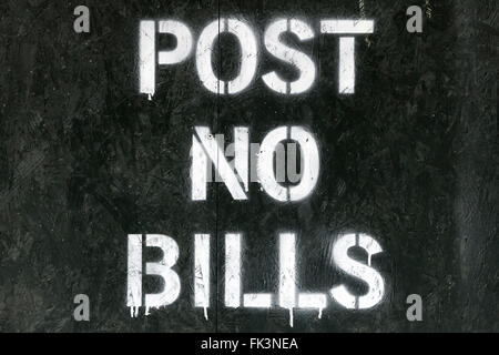 Post no bills spray painted sign in New York City Stock Photo