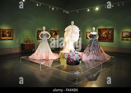 Moscow, Russia – October 24, 2013. Fashion and arts at the Pushkin Fine Arts Museum in Moscow on October 24, 2013. Stock Photo