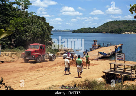 Access to the ferry on the Xingu River in the municipality of Vitoria do Xingu Stock Photo