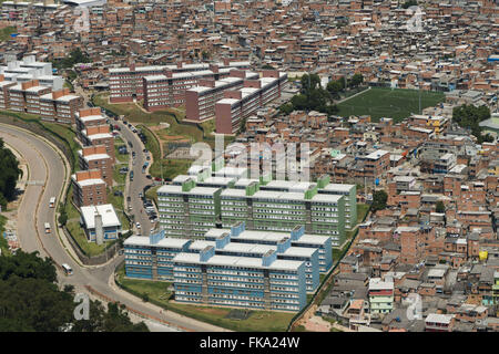 Aerial view of the slum housing with Project New Paraisópolis in foreground Stock Photo