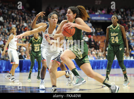 Uncasville, CT, USA. 7th Mar, 2016. USF Forward Laura Ferreira (20) in action during the NCAA American Conference Championship Basketball game against Uconn at Mohegan Sun Arena in Uncasville, CT. Gregory Vasil/CSM/Alamy Live News Stock Photo