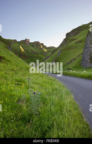 Winnats Pass near Castleton in the Peak District, Derbyshire. Stock Photo