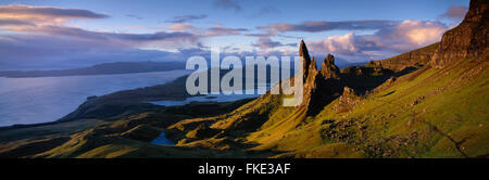 the Old Man of Storr, Trotternish, Isle of Skye, Scotland, UK Stock Photo