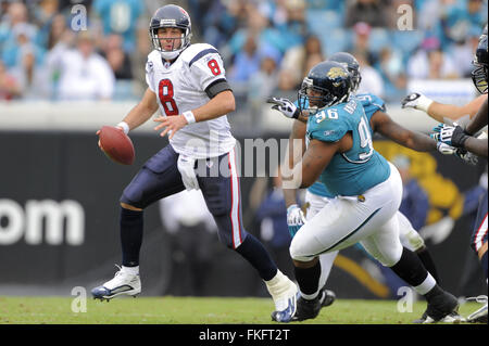 Jacksonville, Florida, USA. 6th Dec, 2009. Houston Texans quarterback Matt Schaub (8) during the Texans game against the Jacksonville Jaguars at Jacksonville Municipal Stadium on Dec. 6, 2009 in Jacksonville, Florida.ZUMA Press/Scott A. Miller © Scott A. Miller/ZUMA Wire/Alamy Live News Stock Photo