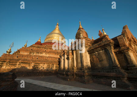 Dhammayazika temple in Bagan, Myanmar Stock Photo