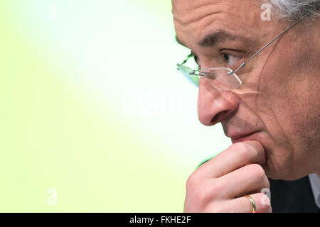 Troisdorf, Germany. 09th Mar, 2016. The CEO of the Deutsche Post, Frank Appel, speaks during the company balance sheet press conference in the DHL Innovation Center in Troisdorf, Germany, 09 March 2016. Photo: MARIUS BECKER/dpa/Alamy Live News Stock Photo