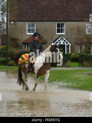 Stratton, UK. 9th March 2016. Stratton Audley Village Flooding 9th march 2016 Credit:  Cpuk/Alamy Live News Stock Photo