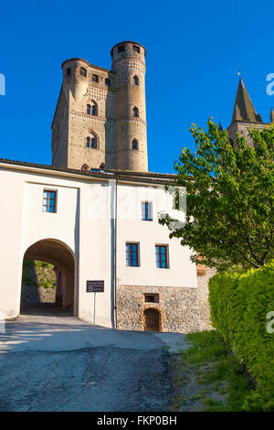 The castle of Serralunga d'Alba, little village of the langhe along the wine route Piedmont, Nordwest Italy Stock Photo