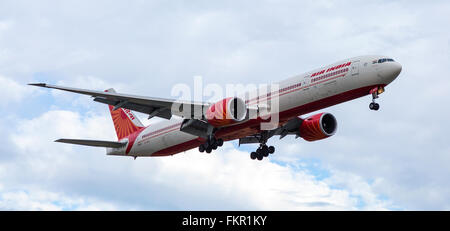 Air India Aeroplane landing at London Heathrow airport Stock Photo