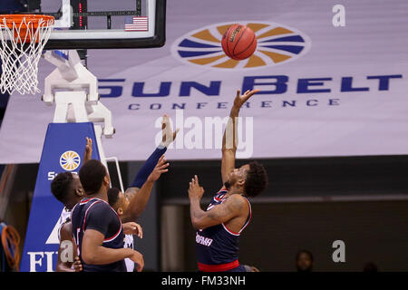 New Orleans, LA, USA. 10th Mar, 2016. South Alabama Jaguars forward Don MuepoKelly (5) during an NCAA basketball game between the South Alabama Jaguars and the Georgia Southern Eagles at the UNO Lakefront Arena in New Orleans, LA. Stephen Lew/CSM/Alamy Live News Stock Photo