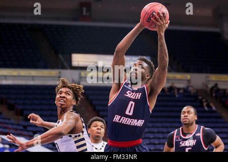 New Orleans, LA, USA. 10th Mar, 2016. South Alabama Jaguars guard Shaq Calhoun (0) during an NCAA basketball game between the South Alabama Jaguars and the Georgia Southern Eagles at the UNO Lakefront Arena in New Orleans, LA. Stephen Lew/CSM/Alamy Live News Stock Photo