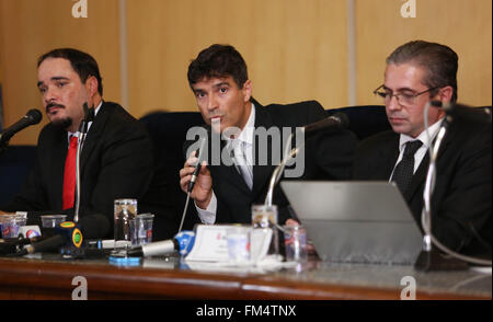 (160310) -- RIO DE JANEIRO, March 10, 2016 (Xinhua) -- Sao Paulo's Prosecutors Fernando Henrique de Moraes Araujo (L), Cassio Roberto Conserino (C) and Jose Carlos Blat take part in a press conference on the accusation of the prosecutor's office against former Brazilian President Luiz Inacio Lula da Silva, at the Public Ministry of Sao Paulo, Brazil, on March 10, 2016. Prosecutors in the Brazilian state of Sao Paulo requested Thursday that former President Luiz Inacio Lula da Silva be arrested to allow for more time to investigate suspected charges of money laundering and bearing false witness Stock Photo