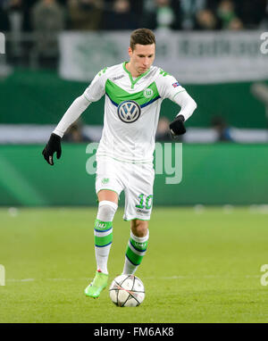 Wolfsburg, Germany. 8th Mar, 2016. Wolfsburg's Julian Draxler in action ...