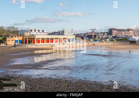 Whitmore Bay, a popular beach and tourist and visitor resort on Barry Island, south Wales Stock Photo