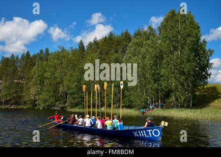 Finland, province of oriental Finland, Sulkava, rowing race on a lake aboard a Muikka the Finnish traditional boat Stock Photo