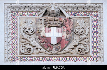 Coats of arms of prominent families that contributed to the facade, Cattedrale di Santa Maria del Fiore, Florence, Italy Stock Photo