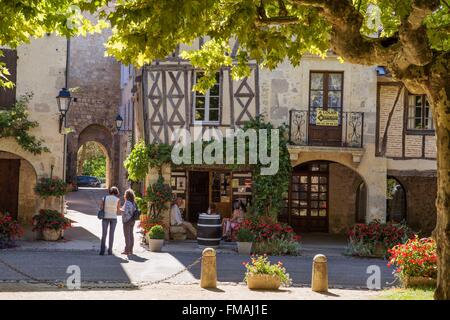 France Gers Fources Village Labelled Les Plus Beaux Villages De France ...