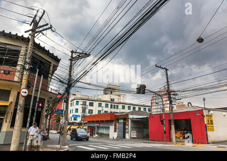 Overhead power lines in Sao Paulo, Brazil Stock Photo