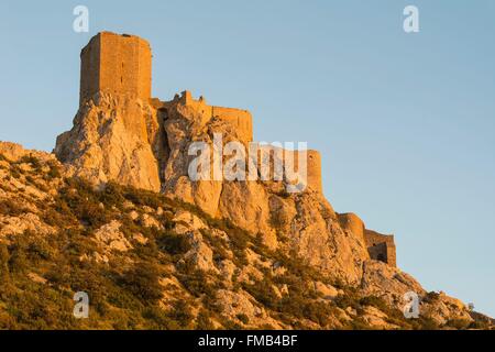 France, Aude, Cathare Country, Cucugnan, the Cathare castle of Queribus stands on its rocky peak was the last bastion of Cathar Stock Photo