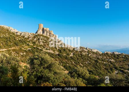 France, Aude, Cathare Country, Cucugnan, the Cathare castle of Queribus stands on its rocky peak was the last bastion of Cathar Stock Photo