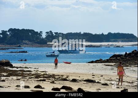 France, Finistere, Ile de Batz, Pors An Iliz beach Stock Photo