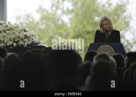 Simi Valley, CA, USA. 11th Mar, 2016. Diane Sawyer gives a reading during the funeral of Nancy Reagan held at the Ronald Reagan Presidential Library located in Simi Valley, Ca. on Friday, March 11, 2016. Credit:  Troy Harvey/ZUMA Wire/Alamy Live News Stock Photo