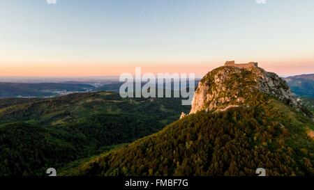 France, Ariege, Country of Olmes, Cathar castle of Montsegur perched on pog (aerial view) Stock Photo