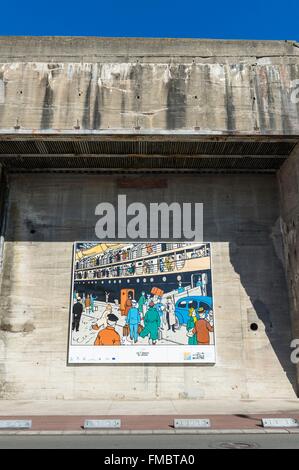 France, Loire Atlantique, Saint-Nazaire, submarine base, in the footsteps of Tintin, Captain Haddock and Snowy, path marked out Stock Photo