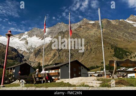 Switzerland, Canton of Valais, Saas Valley, Saas Fee, 1800 m, the center of the village and views of the mountains over 4000 m, Stock Photo