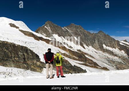 Switzerland, Canton of Valais, Saas Valley, Saas Fee, Mittelallalin summit 3500 m, perspective to the Dom (4545 m) Stock Photo