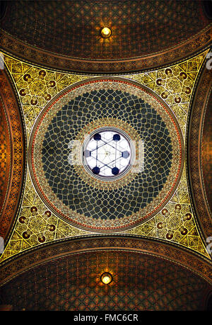 The ceiling of the Spanish Synagogue at Josefov (the Jewish quarter) of Stare Mesto ('Old town'), Prague, Czech Republc. Stock Photo