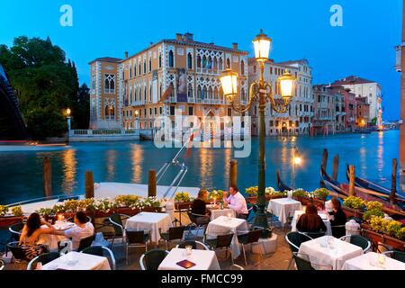 Italy, Veneto, Venice, Restaurant and Terrace along Grand Canal Stock Photo