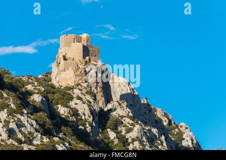 France, Aude, Cathare Country, Cucugnan, the Cathare castle of Queribus stands on its rocky peak was the last bastion of Cathar Stock Photo