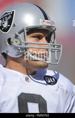 Tampa, Fla, USA. 28th Dec, 2008. Oakland Raiders quarterback Marques Tuiasosopo (8) prior to the Raiders game against the Tampa Bay Buccaneers at Raymond James Stadium on Dec. 28, 2008 in Tampa, Fla. ZUMA Press/Scott A. Miller © Scott A. Miller/ZUMA Wire/Alamy Live News Stock Photo