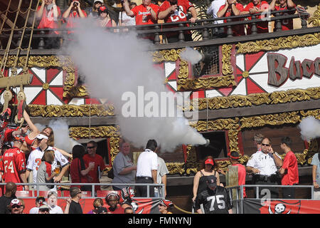 Tampa, Fla, USA. 28th Dec, 2008. General view of the Pirate Ship during the Tampa Bay Buccaneers game against the Oakland Raiders at Raymond James Stadium on Dec. 28, 2008 in Tampa, Fla. ZUMA Press/Scott A. Miller © Scott A. Miller/ZUMA Wire/Alamy Live News Stock Photo