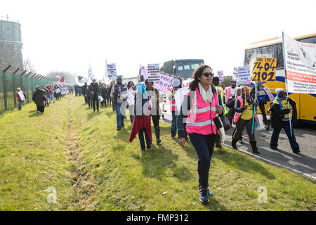 Milton Ernest, UK. 12th March, 2016. Around 2,000 campaigners protest against immigration detention outside Yarl’s Wood Immigration Removal Centre in Bedfordshire. Credit:  Mark Kerrison/Alamy Live News Stock Photo