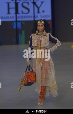 Lahore, Pakistan. 12th Mar, 2016. Pakistani model presents creations by famous designer HSY on the third day of Pakistan Fashion Design Council (PFDC) Sunsilk Fashion Week 2016. © Rana Sajid Hussain/Pacific Press/Alamy Live News Stock Photo