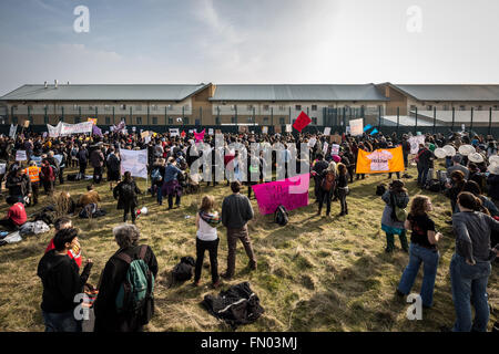 Bedfordshire, UK. 12th March, 2016. Shut Down Yarl’s Wood Immigration Removal Detention Centre mass protest Credit:  Guy Corbishley/Alamy Live News Stock Photo