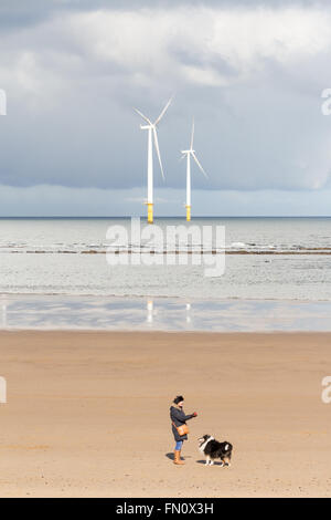 Redcar, North Yorkshire, on a sunny Sunday in March 2016 Stock Photo