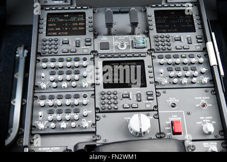 cockpit, panel, switch, boeing, b 787, B787, 8, 9, Dreamliner, Dream Liner, Munich Airport, MUC, EDDM, Airport Munich, Stock Photo