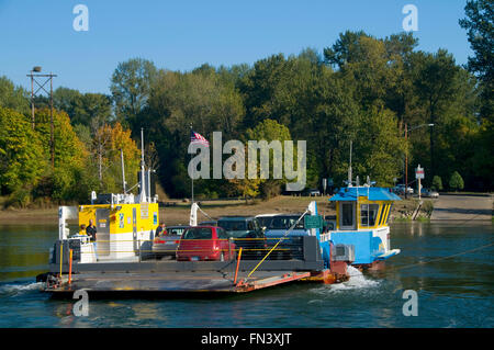 Willamette River ferry, Ediger Boat Landing, Yamhill County, Oregon Stock Photo