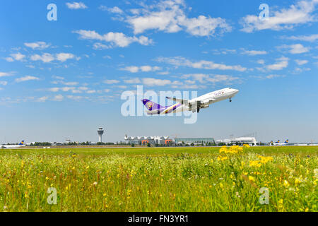 boeing, B 747 - 400, B747, Jumbo, Thai Airways, take of, take off, aircraft, airport, overview, panorama, view, runway, tower, Stock Photo